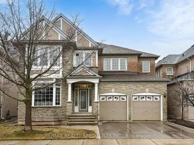 2258 ROCHESTER CIRCLE Oakville Ontario, L6M 5E1 - 5 Bedrooms Home For Sale