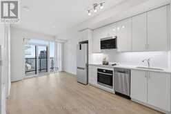 3906 - 38 ANNIE CRAIG DRIVE | Toronto Ontario | Slide Image Eight