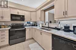 159 THOROUGHBRED BOULEVARD | Hamilton Ontario | Slide Image Fifteen