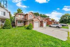 28 WHEATLAND DRIVE | Cambridge Ontario | Slide Image Three