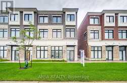5448 MAIN STREET | Whitchurch-Stouffville Ontario | Slide Image One