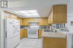 211 - 900 BOGART MILL TRAIL | Newmarket Ontario | Slide Image Six