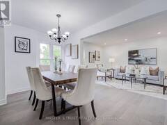 4 GATSBY SQUARE Brampton Ontario, L6S 2H4