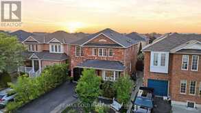 30 SCHOONER DRIVE | Brampton Ontario | Slide Image Two