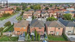 30 SCHOONER DRIVE | Brampton Ontario | Slide Image Thirty-two