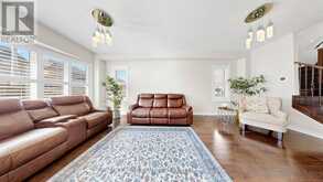 5576 MEADOWCREST AVENUE | Mississauga Ontario | Slide Image Six