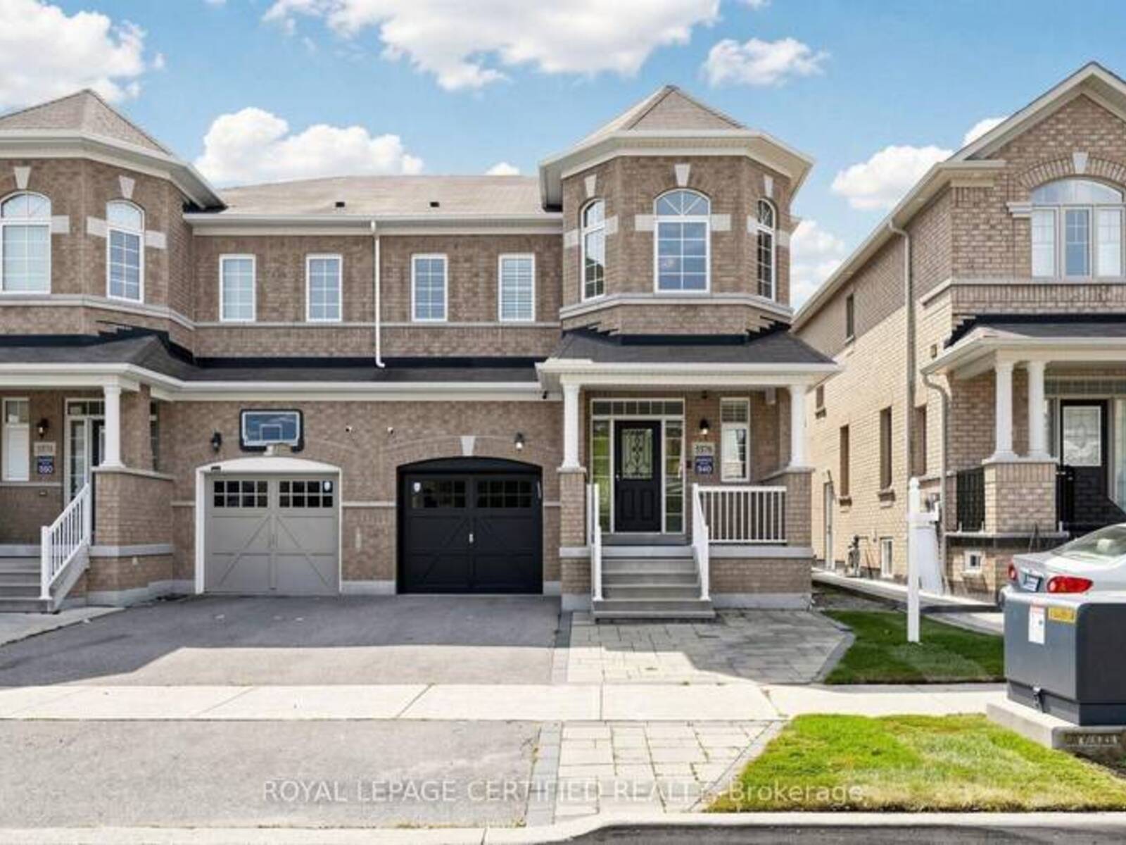 5576 MEADOWCREST AVENUE, Mississauga, Ontario L5M 0V1