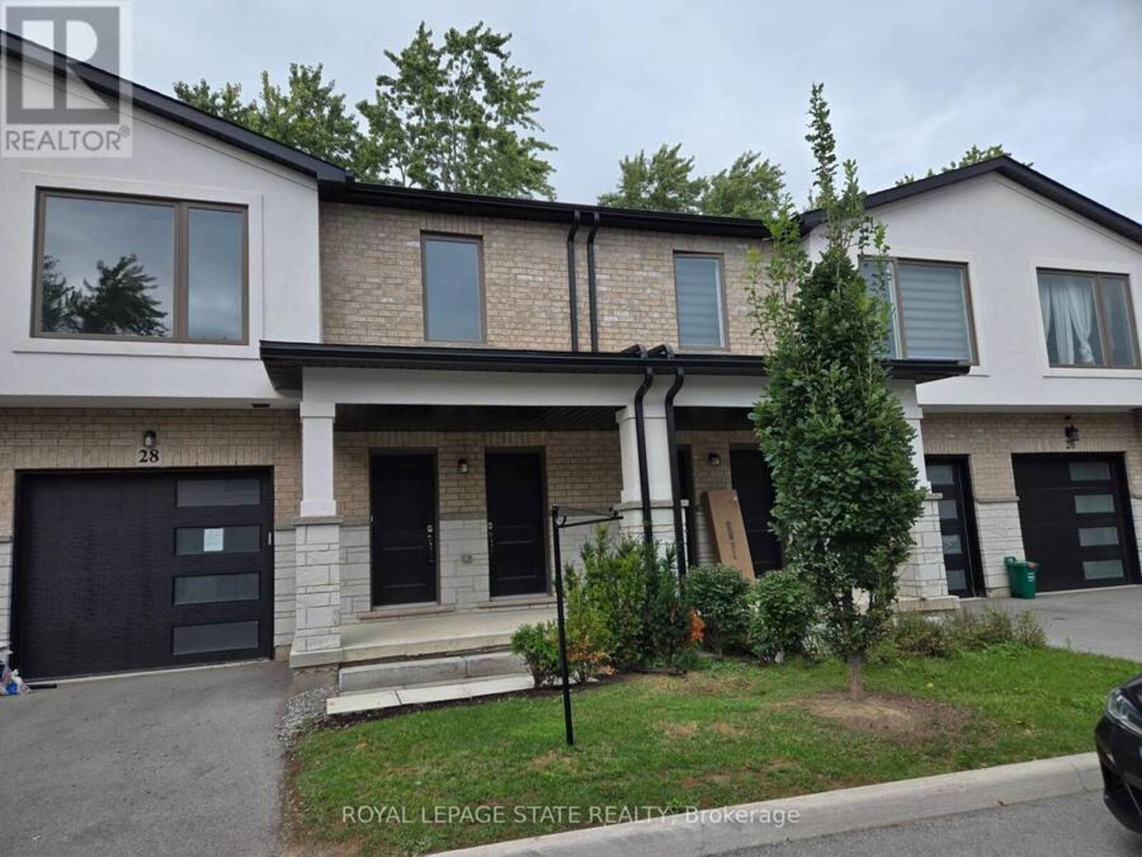 28 ALAYCHE TRAIL, Welland, Ontario L3C 0J7