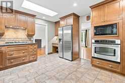 123 DOROTHEA DRIVE | Ottawa Ontario | Slide Image Thirteen