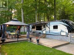 112 - 285 CRYDERNAMS SIDE ROAD Georgina Ontario, L0E 1A0