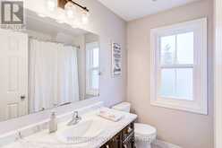 33 BETONY DRIVE | Richmond Hill Ontario | Slide Image Thirty
