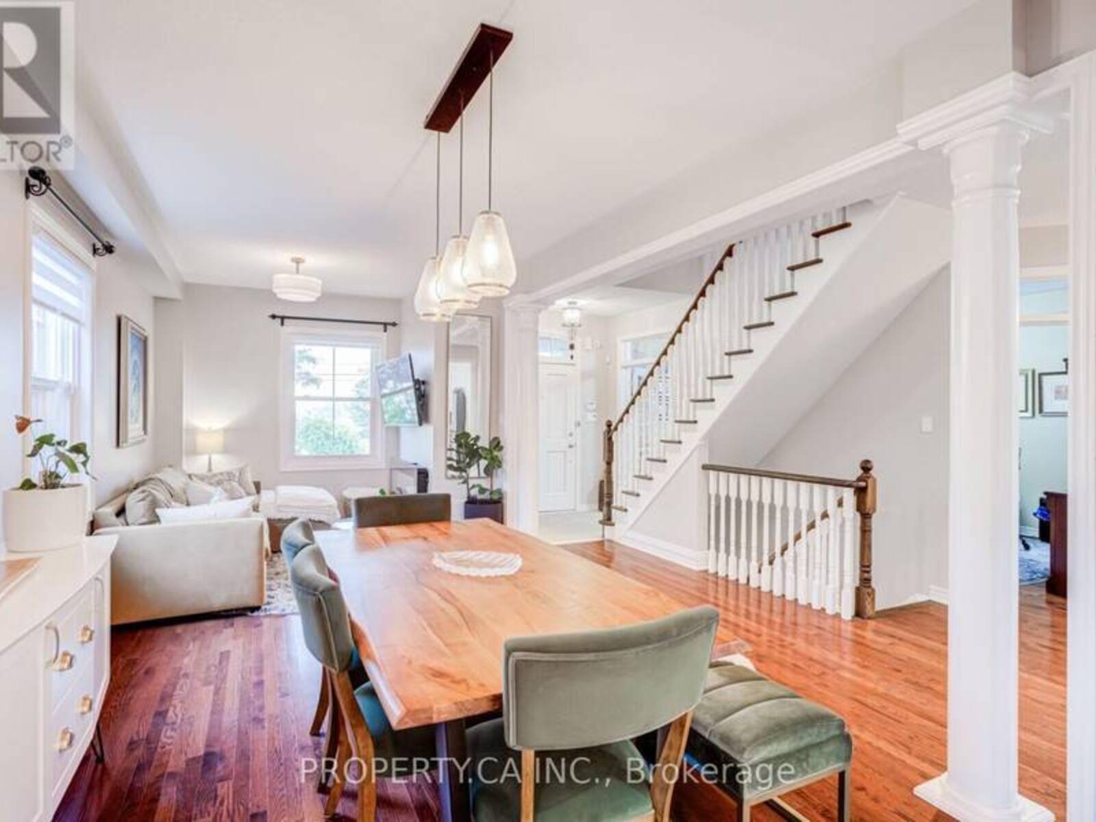 33 BETONY DRIVE, Richmond Hill, Ontario L4E 0V6