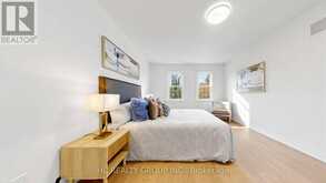 26 LANDMARK COURT | Markham Ontario | Slide Image Thirty-two