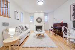 147 FRANK ENDEAN ROAD | Richmond Hill Ontario | Slide Image Seventeen