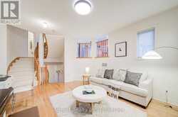 147 FRANK ENDEAN ROAD | Richmond Hill Ontario | Slide Image Nineteen