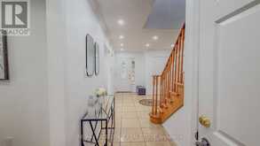 303 HICKORY CIRCLE | Oakville Ontario | Slide Image Ten