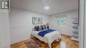 303 HICKORY CIRCLE | Oakville Ontario | Slide Image Seventeen