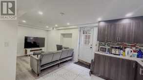 303 HICKORY CIRCLE | Oakville Ontario | Slide Image Twenty-seven