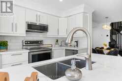 938 BURROWS GATE | Milton Ontario | Slide Image Nine