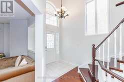 955 BRISTOL ROAD W | Mississauga Ontario | Slide Image Eight