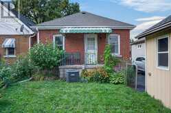30 BARONS AVENUE N | Hamilton Ontario | Slide Image Forty-two