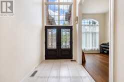 27 THOROUGHBRED BOULEVARD | Hamilton Ontario | Slide Image Two
