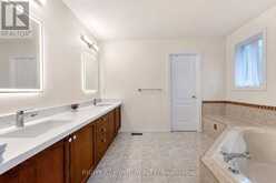 27 THOROUGHBRED BOULEVARD | Hamilton Ontario | Slide Image Thirty-five