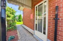 17 BROADMORE AVENUE | St. Catharines Ontario | Slide Image Seventeen