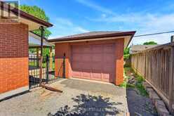 17 BROADMORE AVENUE | St. Catharines Ontario | Slide Image Thirty-five