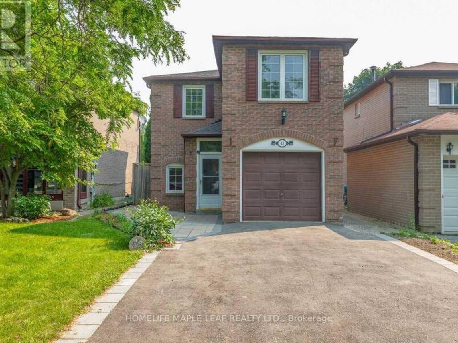 43 BARRETT CRESCENT, Ajax, Ontario L1T 2C4