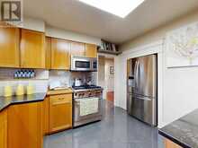 432 PALISER CRESCENT N | Richmond Hill Ontario | Slide Image Sixteen