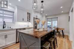 5 MOUNTBATTEN ROAD | Toronto Ontario | Slide Image Eight