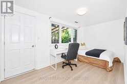 42 BRUCEDALE CRESCENT | Toronto Ontario | Slide Image Nine