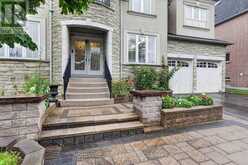 6 DOLBY CRESCENT | Ajax Ontario | Slide Image Two