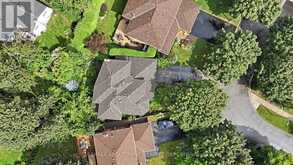 572 HARMONY AVENUE | Burlington Ontario | Slide Image Two