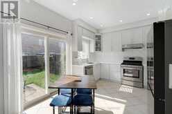 221 ANDREWS TRAIL | Milton Ontario | Slide Image Ten