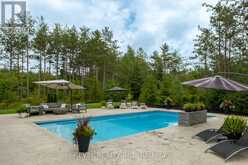 7737 WELLINGTON RD 34 | Puslinch Ontario | Slide Image Thirty-six