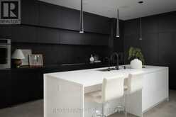 7737 WELLINGTON RD 34 | Puslinch Ontario | Slide Image Nine