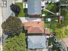 24 CASTLEFIELD DRIVE | Hamilton Ontario | Slide Image Thirty-two