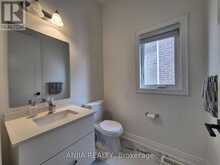 50 MEADOW VISTA CRESCENT | East Gwillimbury Ontario | Slide Image Eight