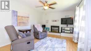 70 KINZIE LANE | Barrie Ontario | Slide Image Seven