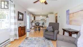 70 KINZIE LANE | Barrie Ontario | Slide Image Eight
