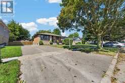 382 FAIRLAWN STREET | Oshawa Ontario | Slide Image Three