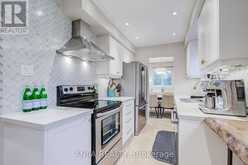 8 MARESFIELD DRIVE | Toronto Ontario | Slide Image Fourteen