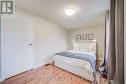 8 MARESFIELD DRIVE | Toronto Ontario | Slide Image Nineteen