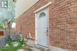 8 MARESFIELD DRIVE | Toronto Ontario | Slide Image Forty