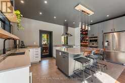1157 ARTISAN LANE | Haliburton Ontario | Slide Image Seven