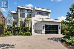 711 BEACH BOULEVARD | Hamilton Ontario | Slide Image One