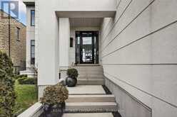 711 BEACH BOULEVARD | Hamilton Ontario | Slide Image Five