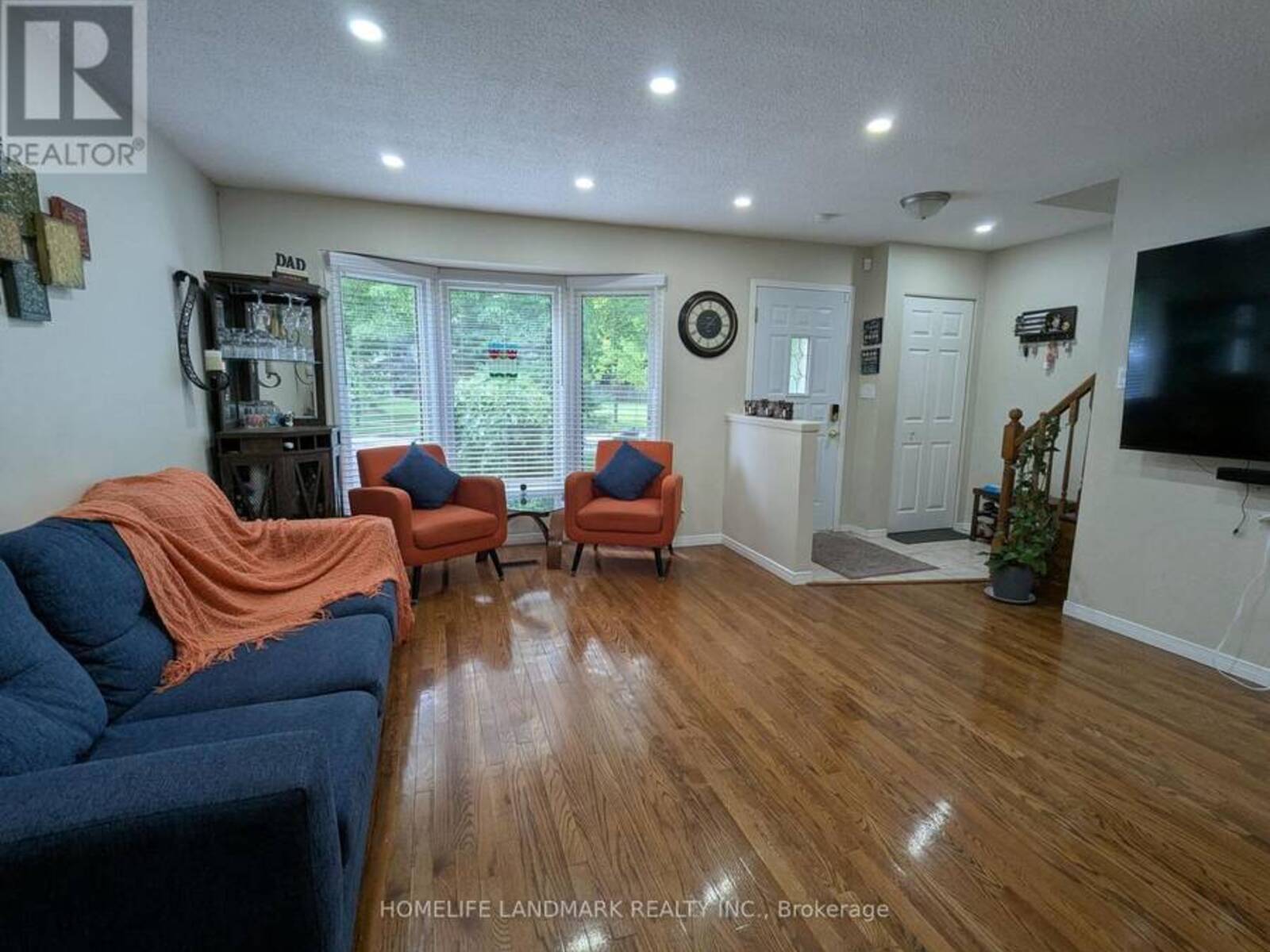 39 ELMA STREET, St. Catharines, Ontario L2N 6Z2